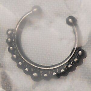 No8 -  Fake 10mm Septum Ring - new, repackaged - gunmetal